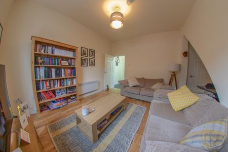 Providence Avenue, Leeds, LS6 2HN - Photo 2