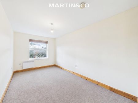 2 bedroom flat to rent - Photo 3