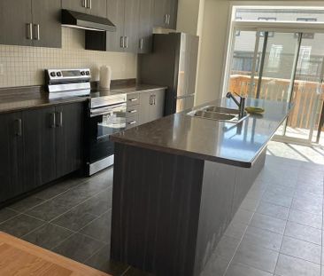 For Lease - 81 Holder Drive, Brantford, Ontario - Photo 3