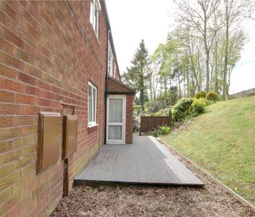 2 bedroom ground floor flat to rent - Photo 5