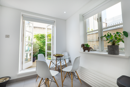 3 bedroom apartment to rent - Photo 3