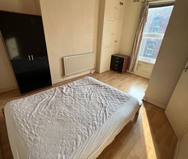 2 Bed Terraced House, Quarry Mount Place, LS6 - Photo 6
