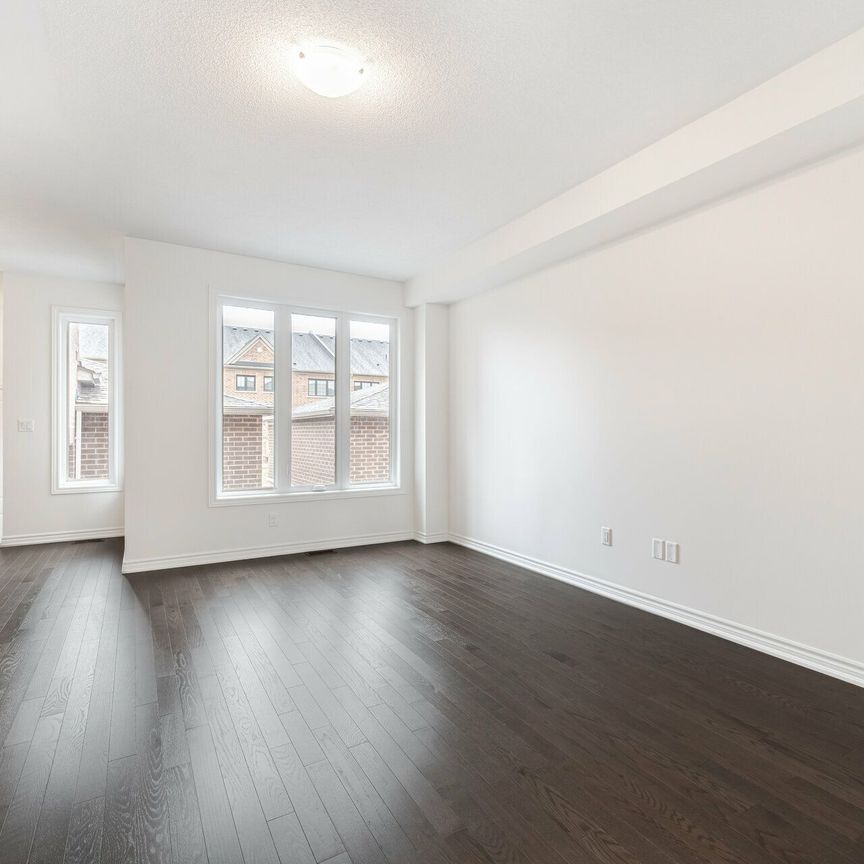 For Lease - 496 Twin Streams Road, Whitby, Ontario - Photo 1