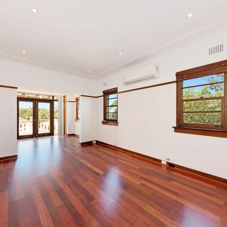 Peaceful Three-Bedroom Retreat with Convenient Living - Photo 1