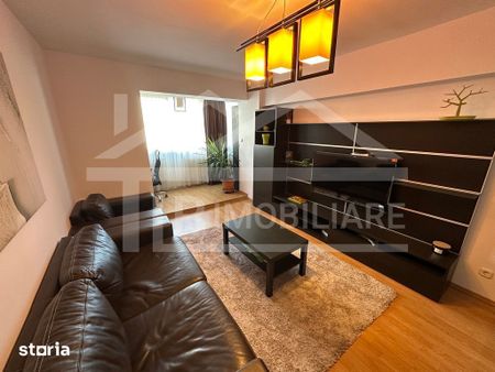 Apartament cu 3 camere, 90mp, decomandat, Zona EON - Photo 4