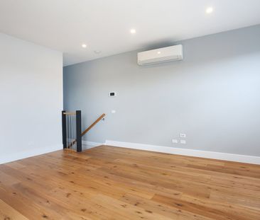 2/12 Poplar Crescent, Bellfield - Photo 3