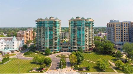 For Lease - 5055 RIVERSIDE Drive Unit# 201, Windsor, Ontario - Photo 3