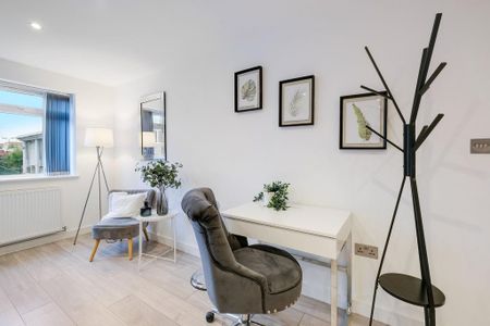 2 bedroom apartment to rent - Photo 4