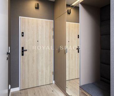 Eleganckie mieszkanie z 2 miejscami parkingowymi - Photo 2