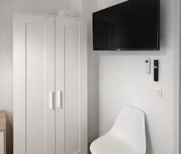 Calle de Arlanza, Madrid, Community of Madrid 28019 - Photo 5