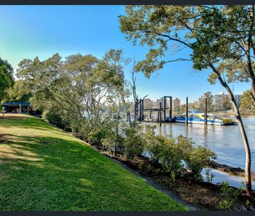 Studio Apartment Near West End & Public Transport! - Photo 4