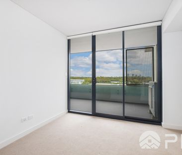 For Lease: Stylish 2+S/2/2 Apartment at 302/8 Hilly Street, Mortlake - Photo 1