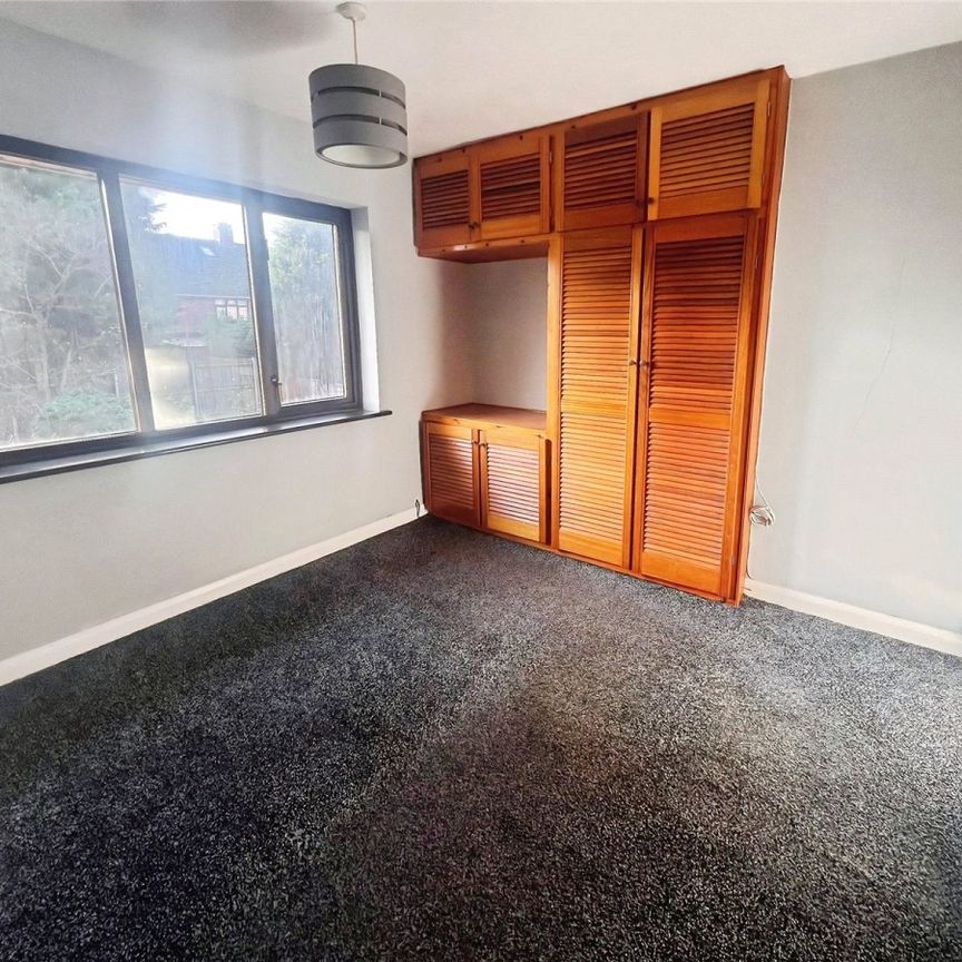 Florence Avenue, Wolverhampton, West Midlands, WV4 - Photo 1