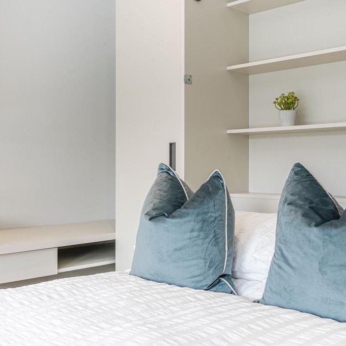 Studio to rent - Photo 1