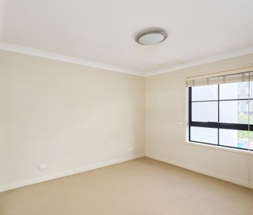 3/278 Darby Street, Cooks Hill NSW 2300 - Apartment For Rent | Domain - Photo 3