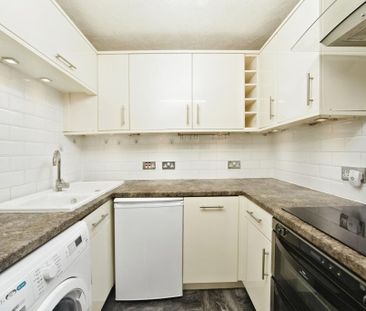 1 bedroom property to rent - Photo 6