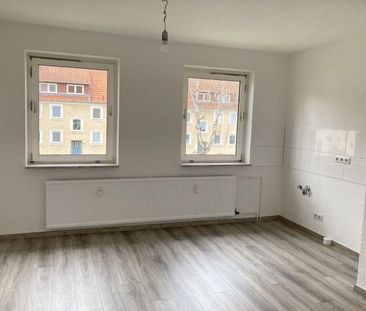 Schöne 3-Zimmerwohnung mit Wohnküche in der Nähe des Stadtparks (Mu... - Photo 1