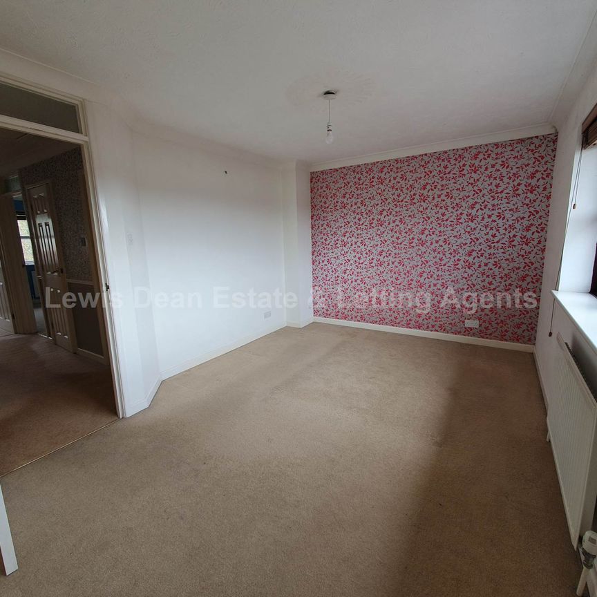 Fosters Spring, Lytchett Matravers - Photo 1