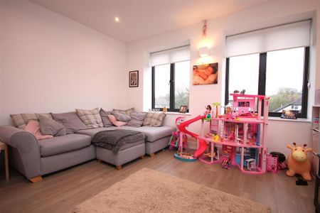 2 bedroom apartment to rent - Photo 2