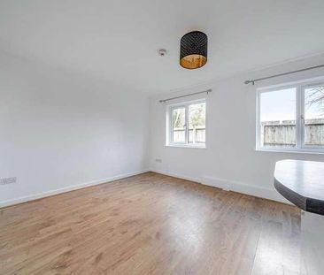 Burwell Drive, Witney, OX28 - Photo 4