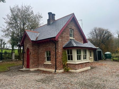 Gate Lodge, Ballygawley, Martray Road, BT70 2HF, Tyrone - Photo 2