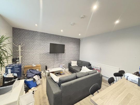 3 Thornville Terrace, Leeds, LS6 1JT - Photo 1