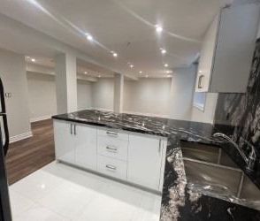 For Lease - 438 Bristol Road Unit# Lower L, Newmarket, Ontario - Photo 2