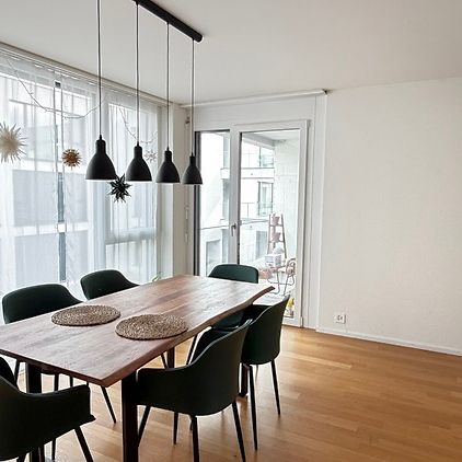 4½ Zimmer-Wohnung in Aarau (AG), möbliert, auf Zeit - Photo 1