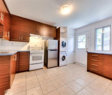 3910 Av. Henri Julien - Photo 1