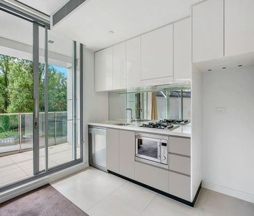 Unit 104/118 Alfred Street, Milsons Point - Photo 1