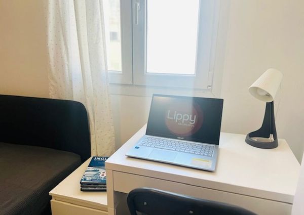 Calle León, Getafe, Community of Madrid 28903