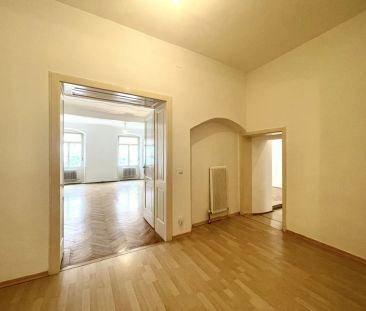 Großzügige Altbauwohnung im Herzen von Wiener Neustadt – befristet ... - Foto 2