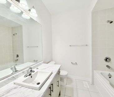 For Lease - 6 KAHSHE Lane, Richmond Hill, Ontario - Photo 1