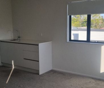 1Bed Studio (incl bills) - Photo 4