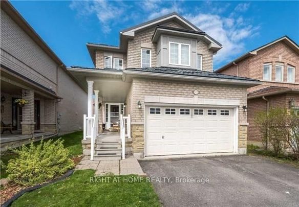 Detached Home For Lease | N8123966 - Photo 1