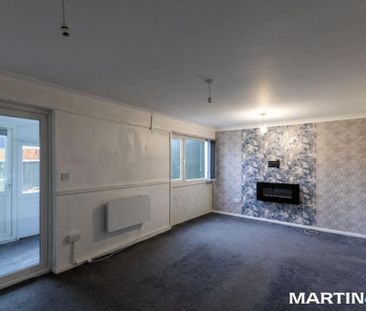 3 bedroom terraced house to rent - Photo 2