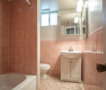 For Lease - 399 Lawrence Avenue Unit# Basement, Toronto, Ontario - Photo 2