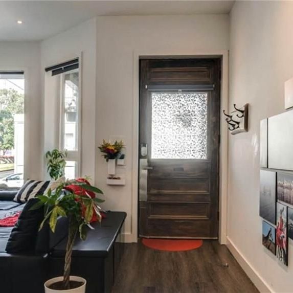 For Lease - 12 West Avenue Unit# 2, Hamilton, Ontario - Photo 1