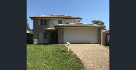 LARGE 2 STOREY FAMILY HOME - Photo 4