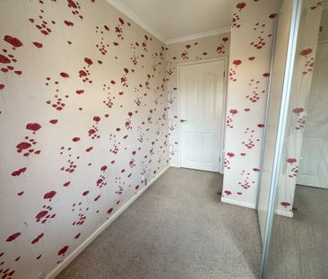 Hull, St Martins Avenue - Photo 3