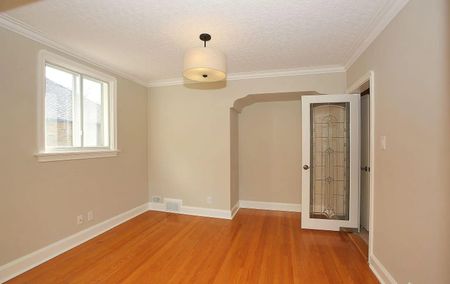 For Lease - 34 Gwendolen Crescent, Toronto, Ontario - Photo 4