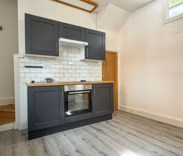 2 bedroom cottage to rent - Photo 4