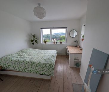 2 bedroom maisonette to rent - Photo 4