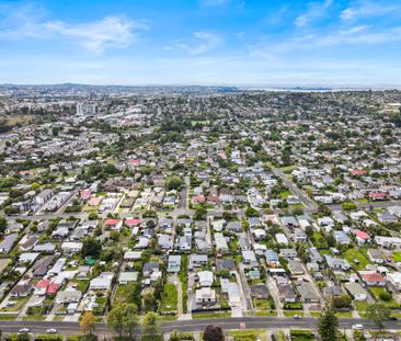 2.20 Kamara Road, Glen Eden - Photo 2