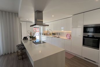 Apartamento T3 em Setúbal