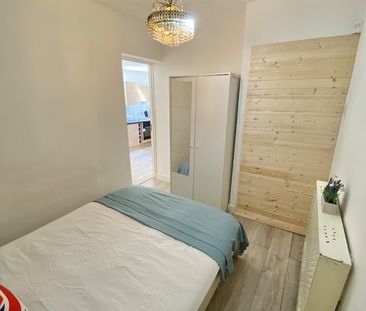 Studio Flat, Queensbury Road, HA0 - Photo 2