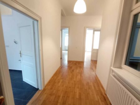 Ideale 2er-WG geeignete, sehr großzügige Stilaltbauwohnung – Nähe Draschpark! - Photo 3
