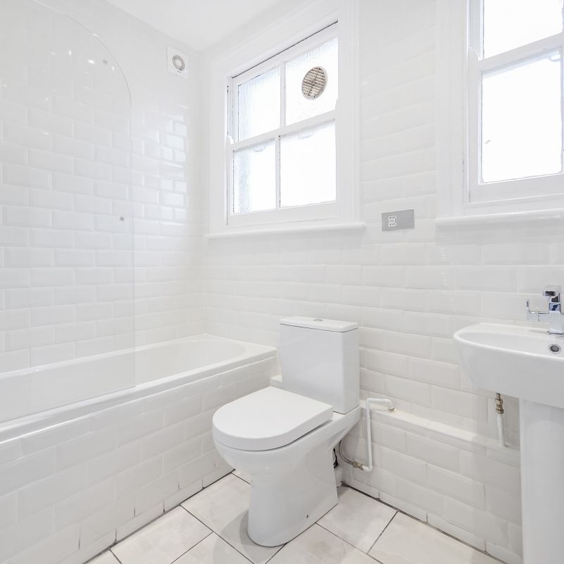 Oglander Road, Peckham, London, SE15 - Photo 1