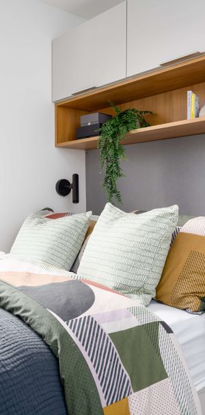 Park Street Room 2 - Photo 1