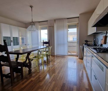 3 locali in Affitto a Bergamo – Zona: Borgo Palazzo - Photo 3